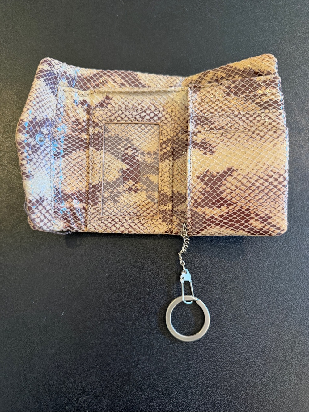 HOBO Wallet Snakeskin Python Texture - Picture 4 of 5